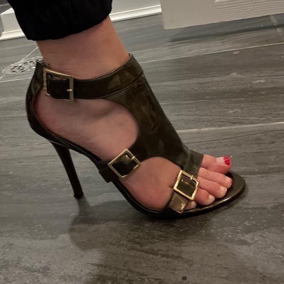 Dark gold/bronze Marciano heels - Picture 10 of 16